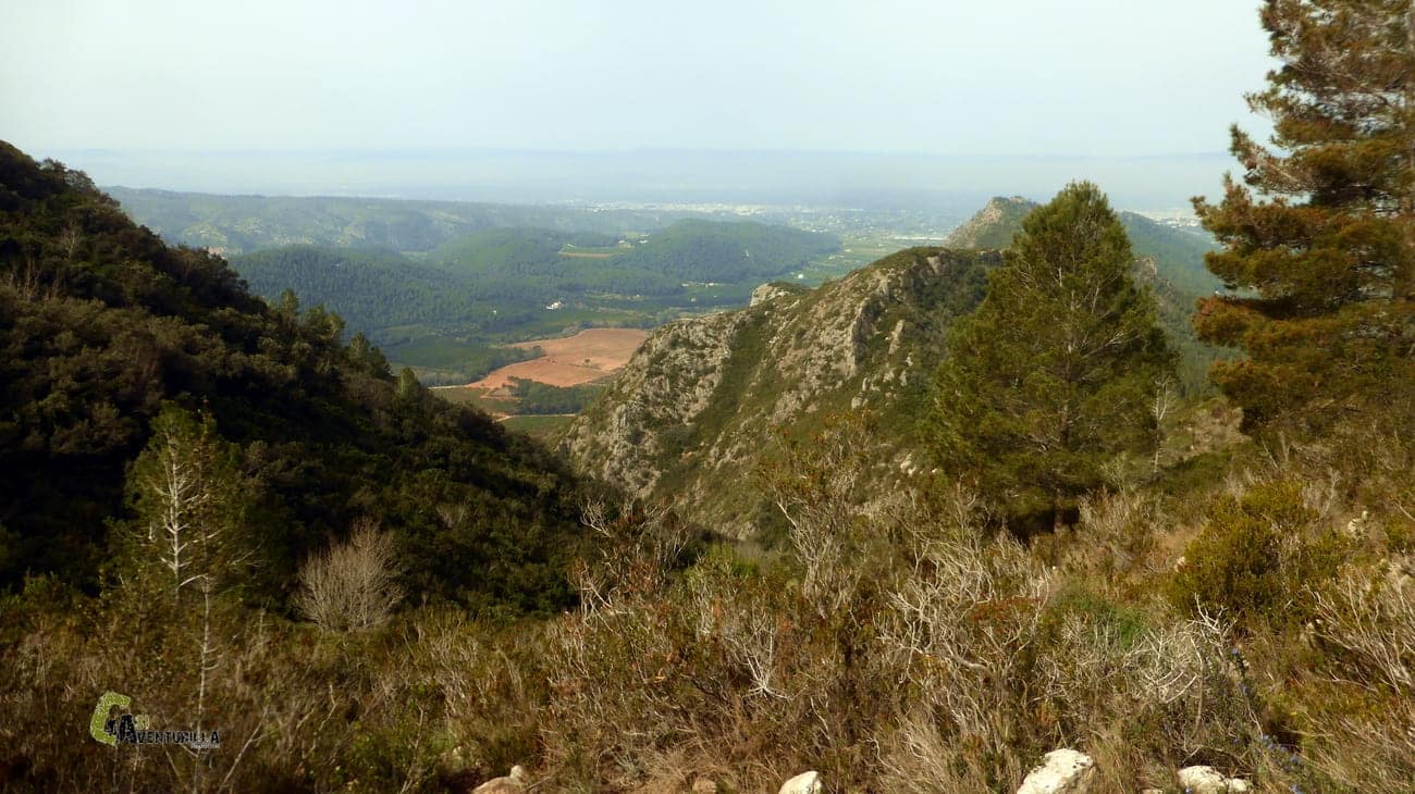 El valle de la Casella subiendo por el PR-CV 334